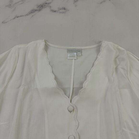 Soft Surroundings Lace Trim Top Size M White Floral Embroidered Scallop Buttons - Picture 2 of 11